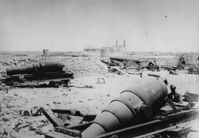Het Bombardement van Alexandrië, 1882 door English Photographer